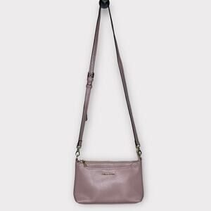 AMELIE GALANTI small rose pink faux leather crossbody purse w/gold hardware